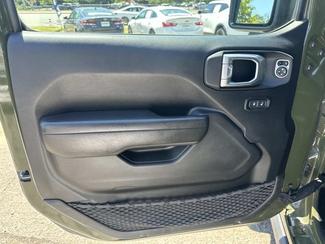 Used 2022 Jeep Wrangler Unlimited Sport AWD/4WD image 19