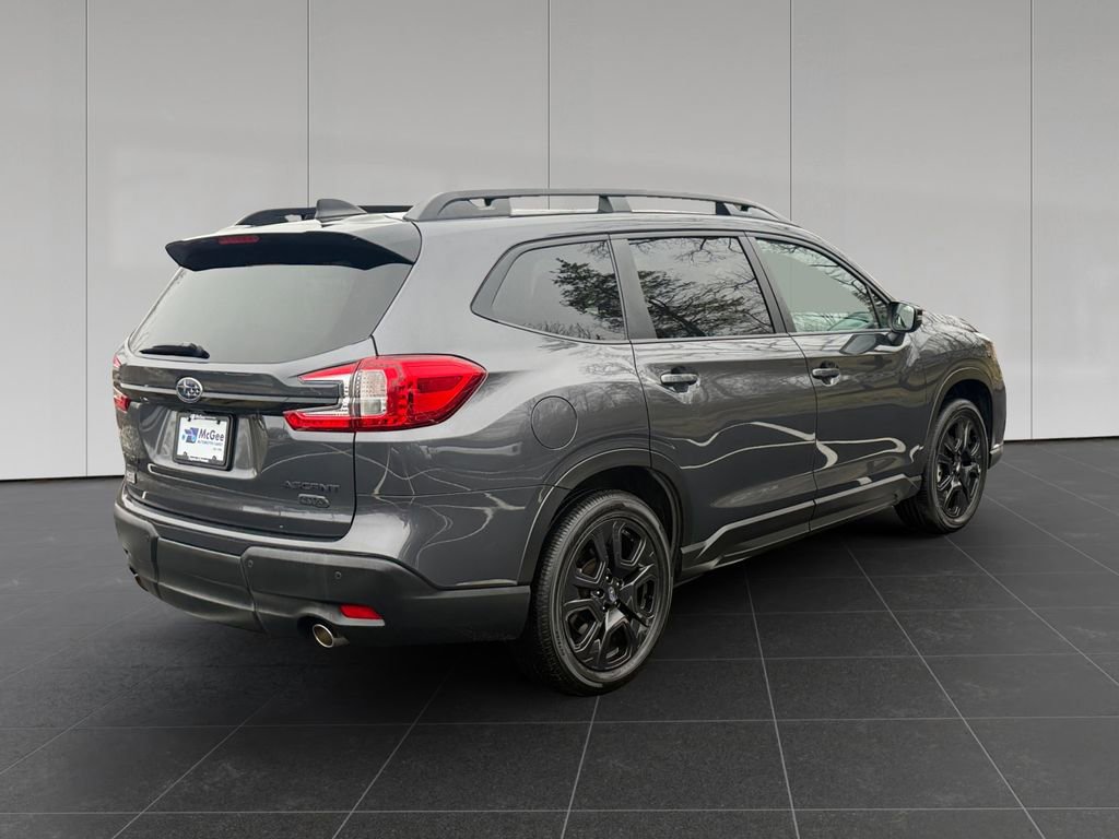 Used 2023 Subaru Ascent Onyx Edition image 5