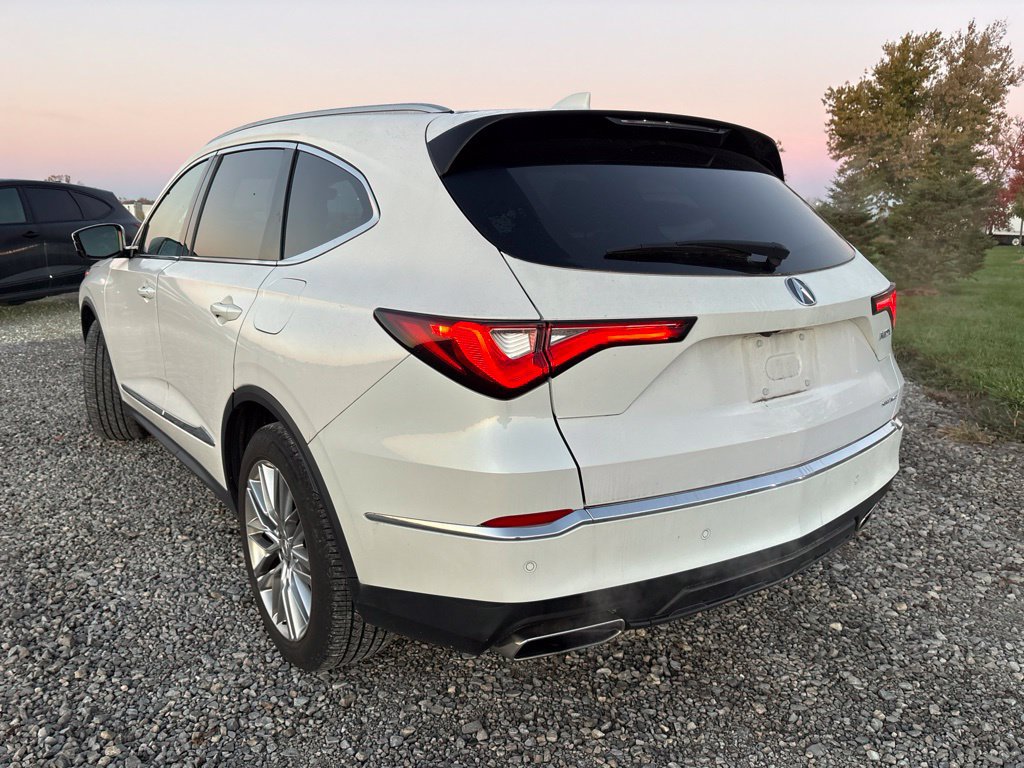 Used 2023 Acura MDX w/ Advance Package AWD/4WD image 6