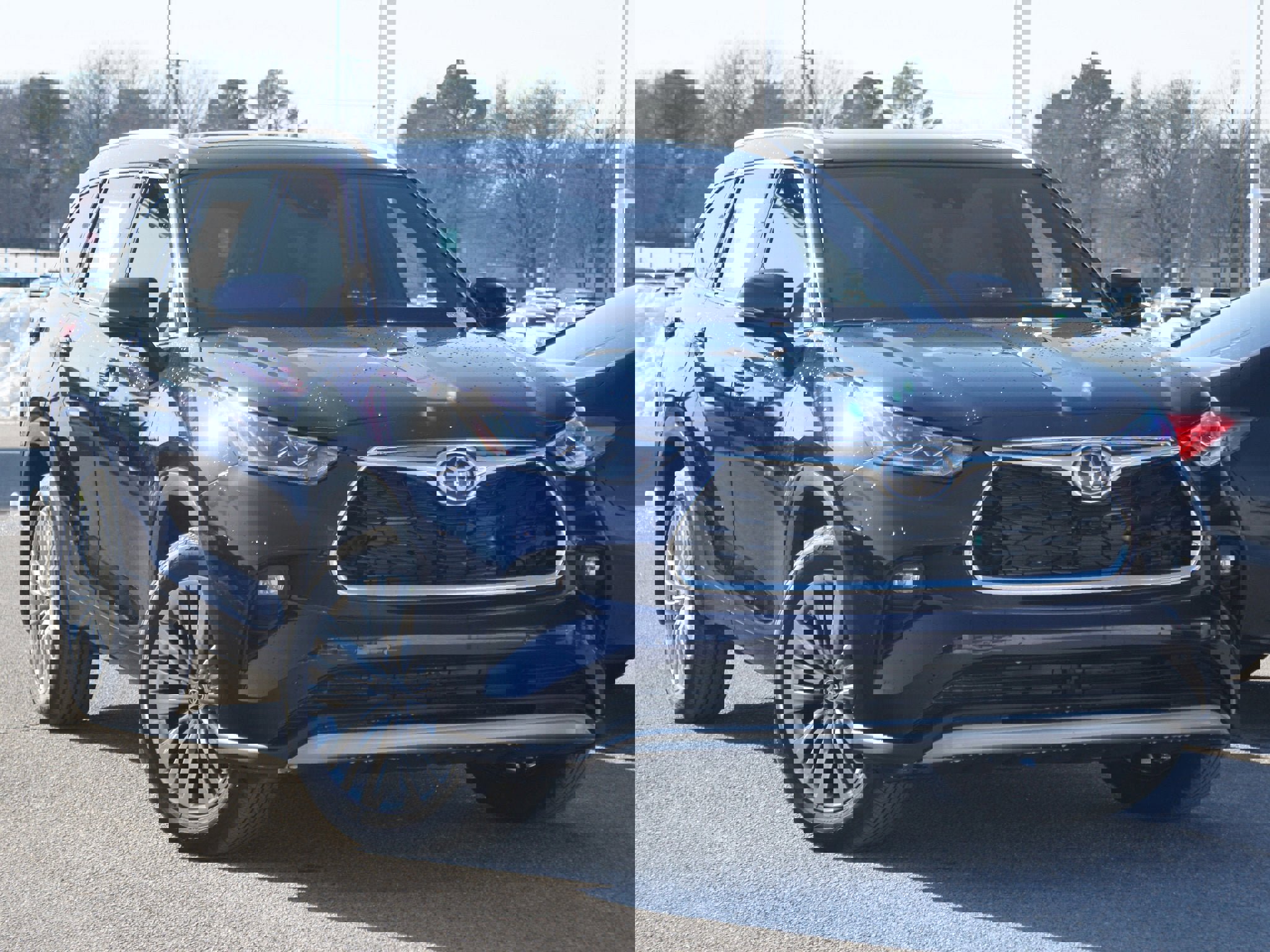 Used 2026 Toyota Highlander Platinum image 31