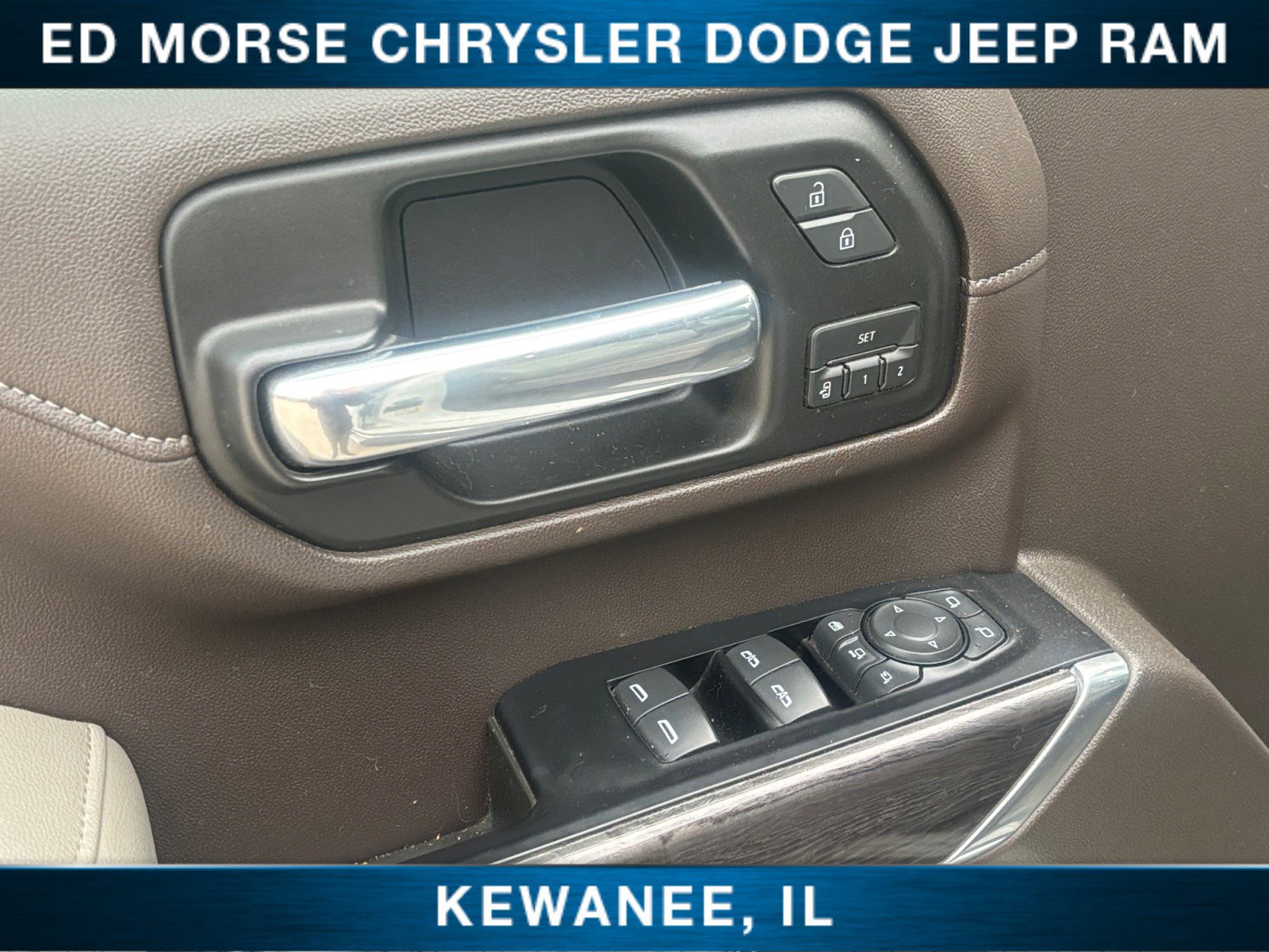 Used 2020 Chevrolet Silverado 2500 LTZ w/ LTZ Convenience Package image 17