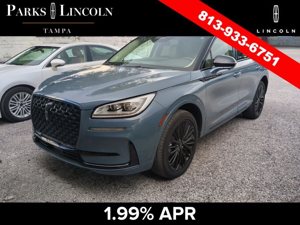 Used 2023 Lincoln Corsair Reserve w/ Equipment Group 201A FWD image 9