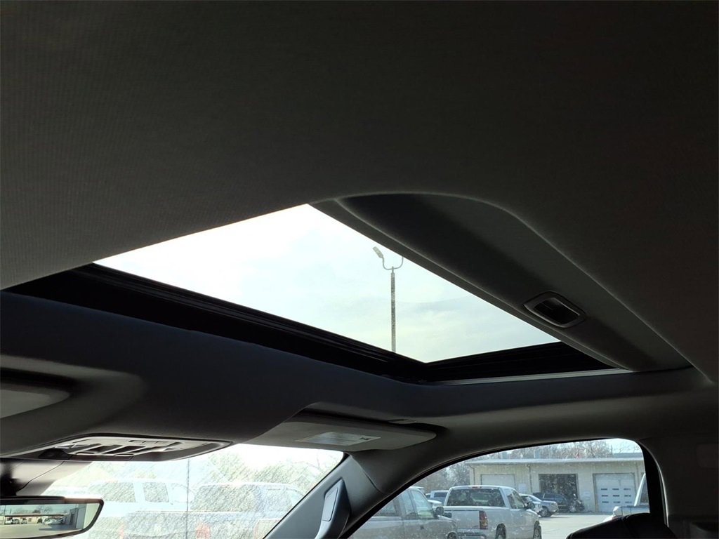 New 2026 GMC Sierra 1500 Denali w/ Denali Reserve Package image 14