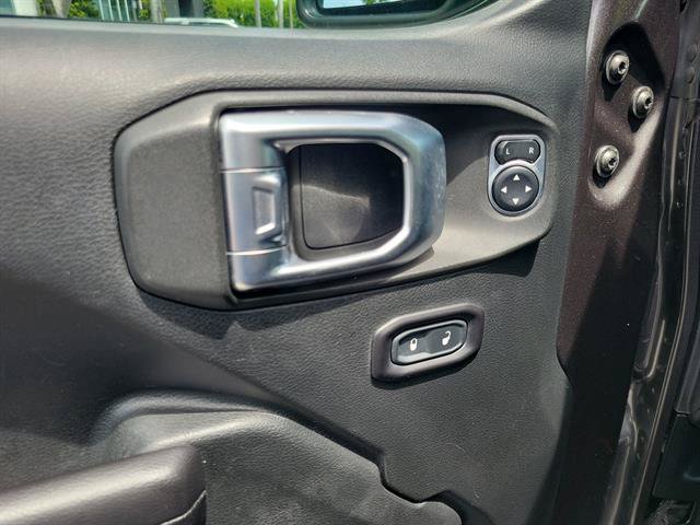 Used 2019 Jeep Wrangler Unlimited Sport S AWD/4WD image 15