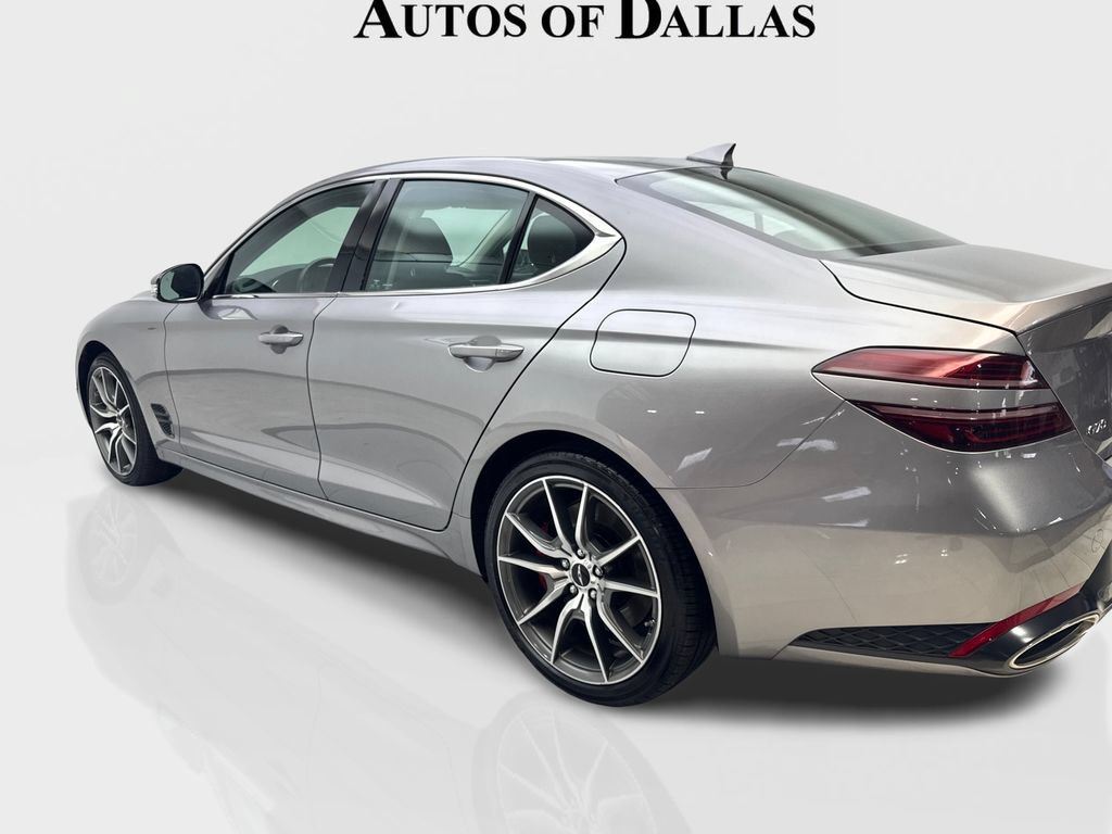 Used 2025 Genesis G70 2.5T RWD image 14