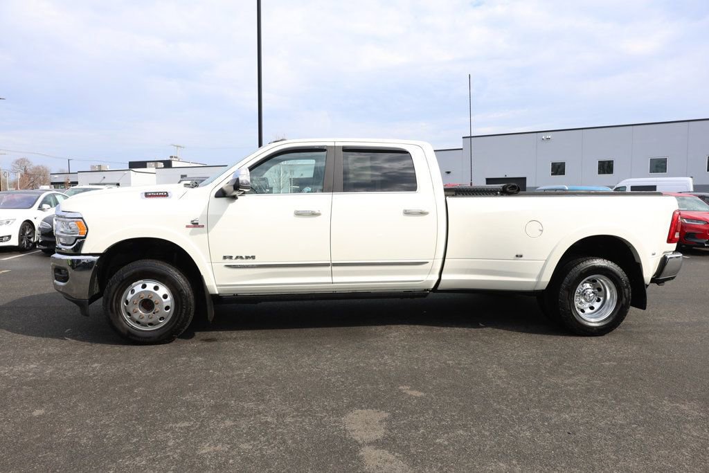 Used 2022 RAM 3500 Limited image 2