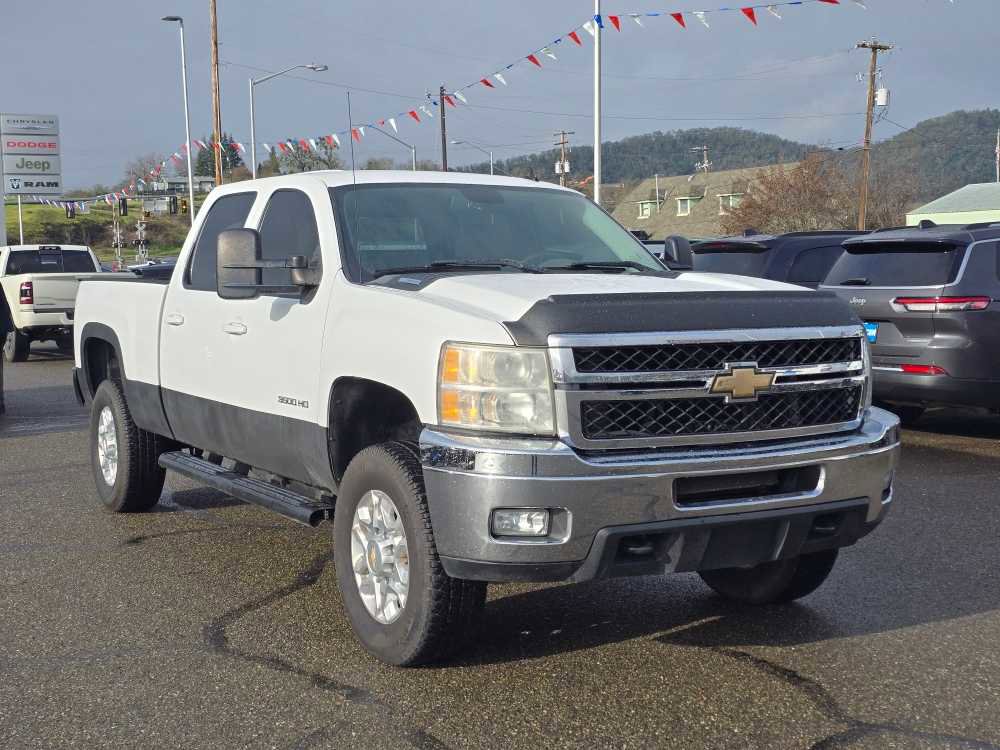 Used 2011 Chevrolet Silverado 3500 LTZ image 7