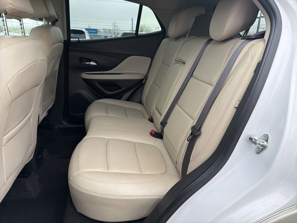 Used 2018 Buick Encore Essence image 9