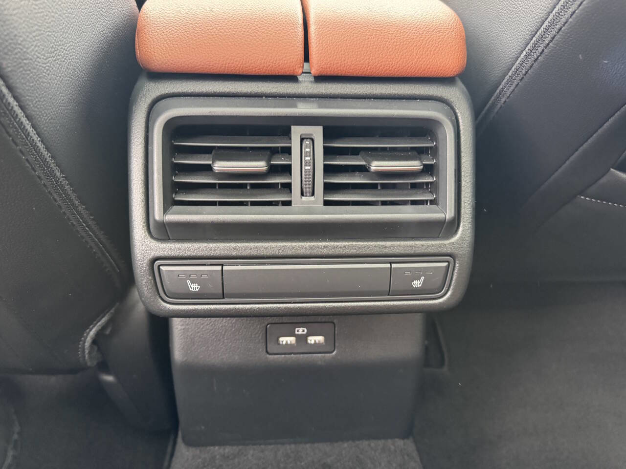 Used 2024 MAZDA CX-50 2.5 Turbo w/ Cargo Package image 17