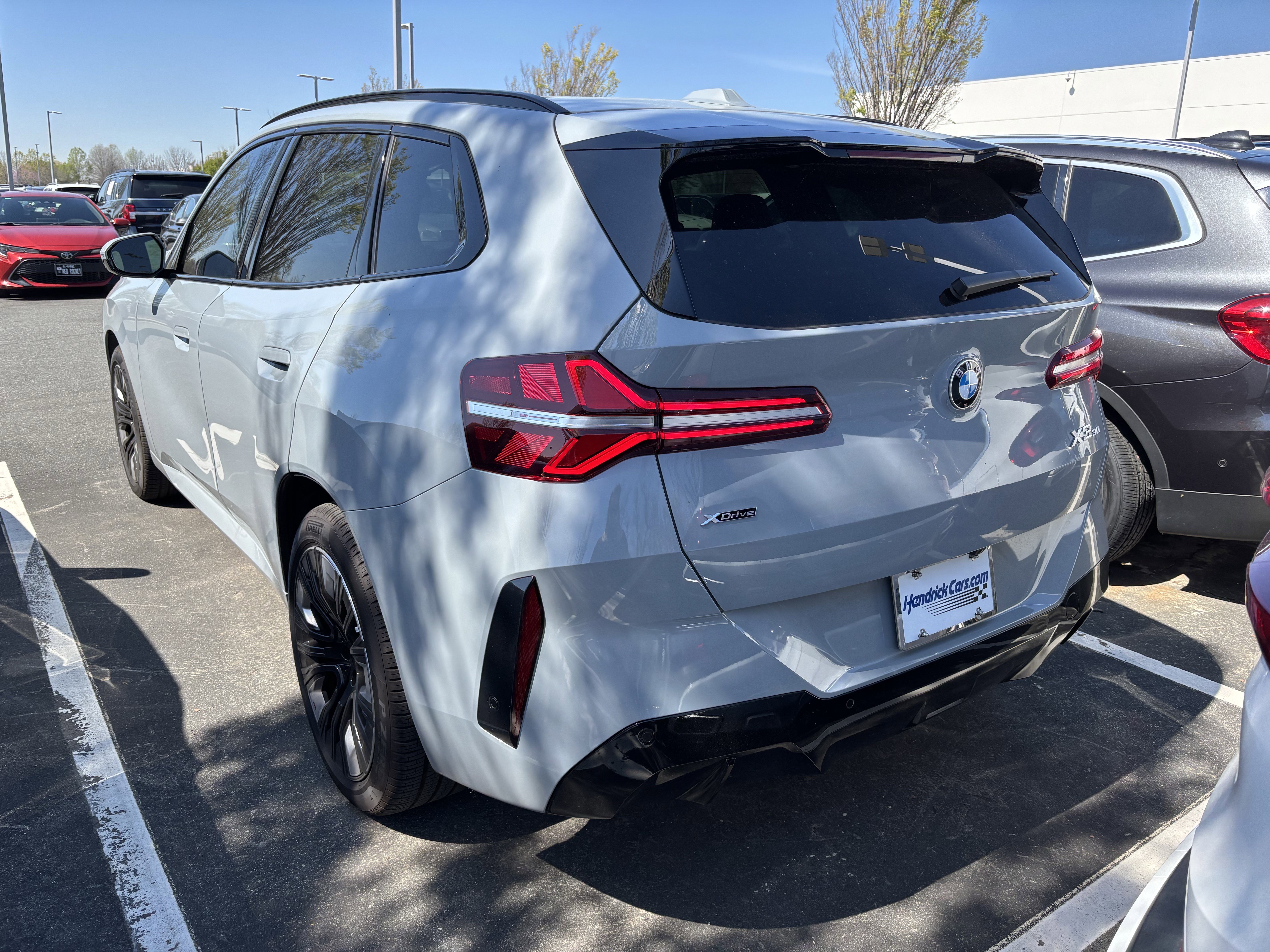 Used 2026 BMW X3 xDrive30 w/ Premium Package image 9