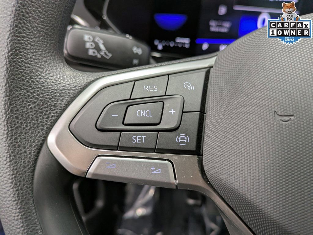 Used 2022 Volkswagen Taos S image 18