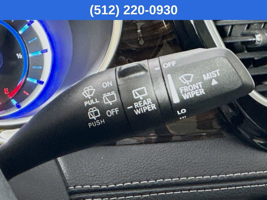 Used 2023 Chrysler Pacifica Limited image 14