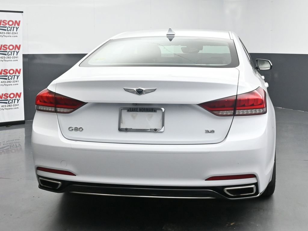 Used 2018 Genesis G80 3.8 RWD image 8