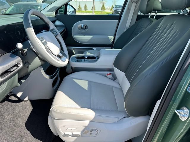Used 2026 Hyundai Ioniq 9 Calligraphy AWD/4WD image 22