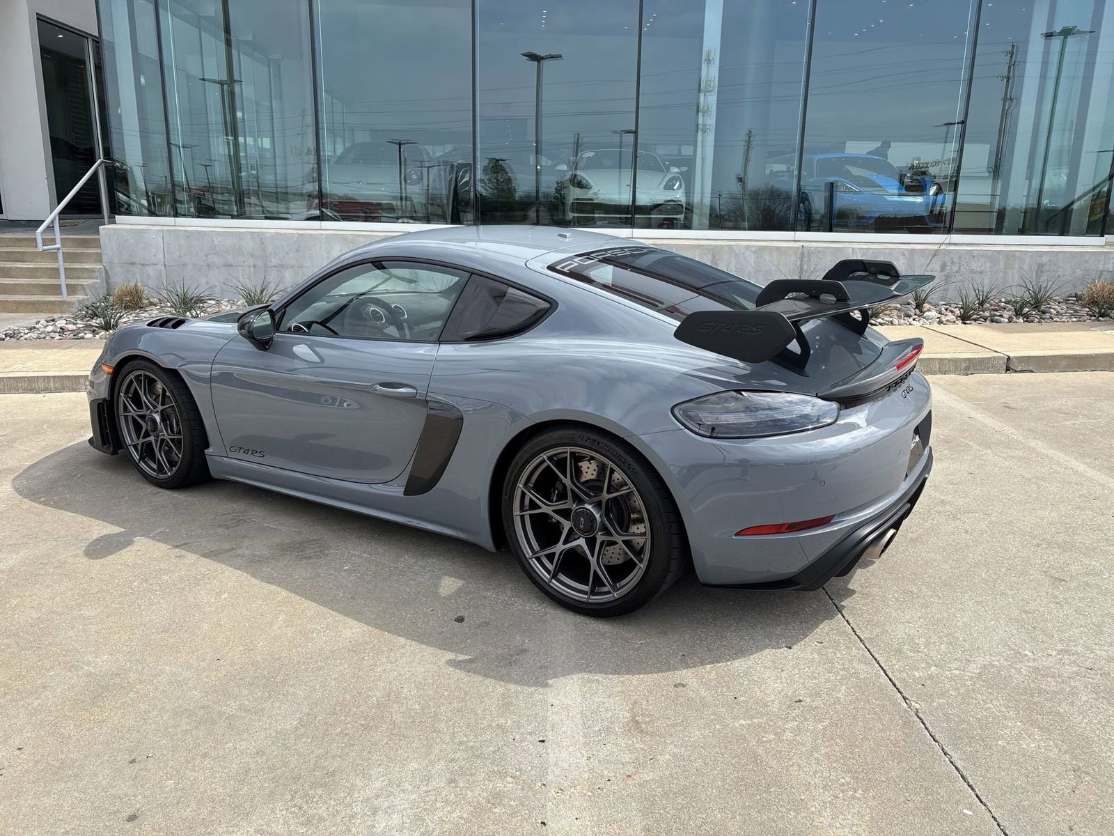 Certified 2023 Porsche 718 Cayman GT4 RS image 3