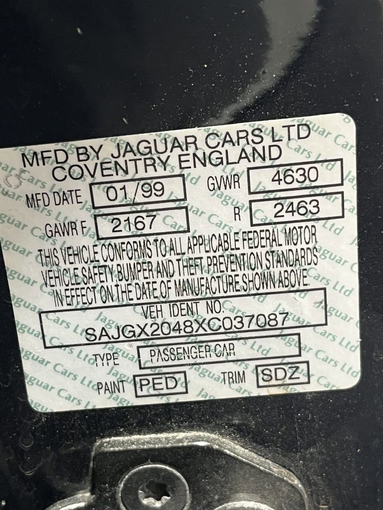 Used 1999 Jaguar XK8 Convertible RWD image 8