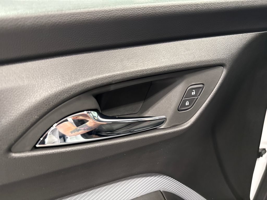 New 2027 Chevrolet Bolt LT FWD image 30