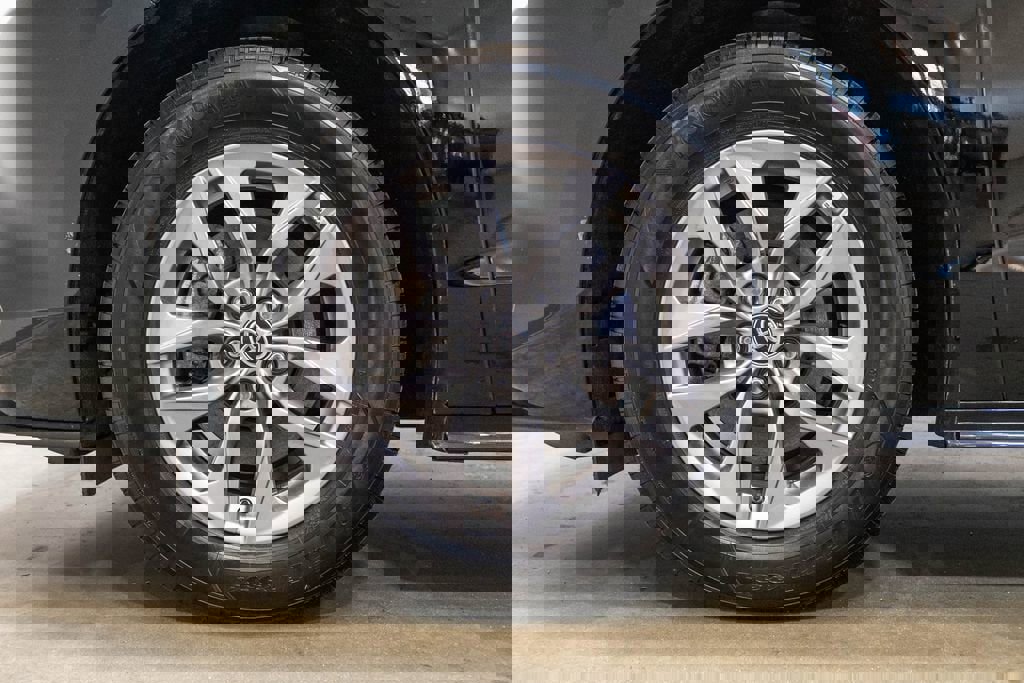 Certified 2024 Toyota Sienna LE image 11