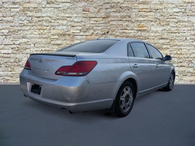 Used 2008 Toyota Avalon XL image 7