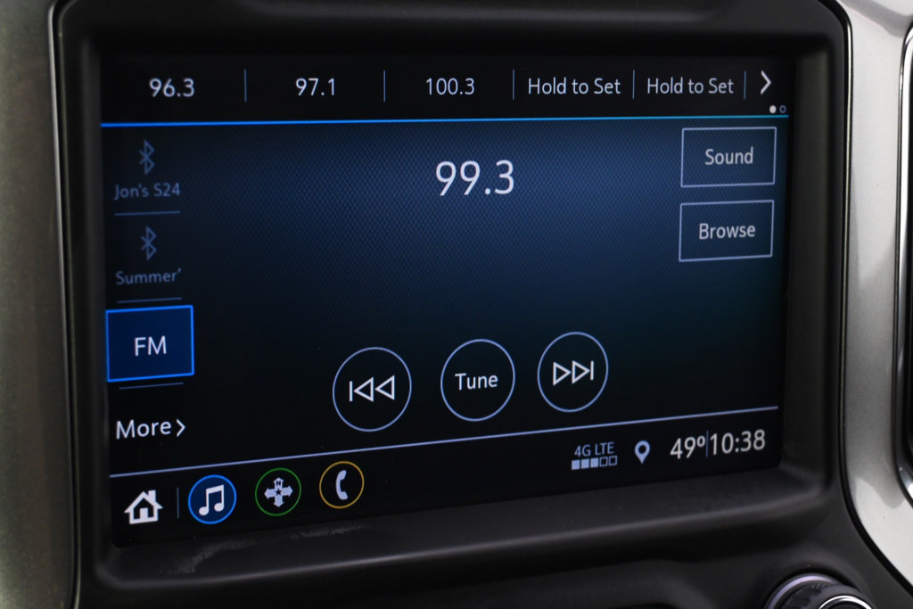 Used 2021 Chevrolet Silverado 1500 LT Trail Boss AWD/4WD image 28