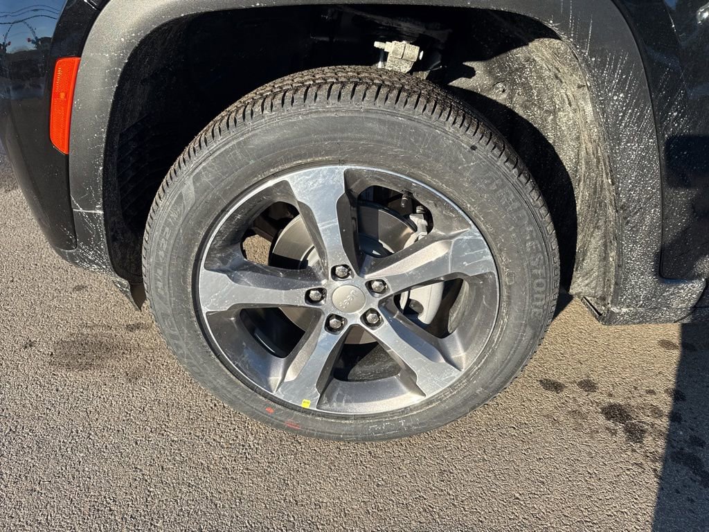 New 2026 Jeep Grand Cherokee Limited AWD/4WD image 8