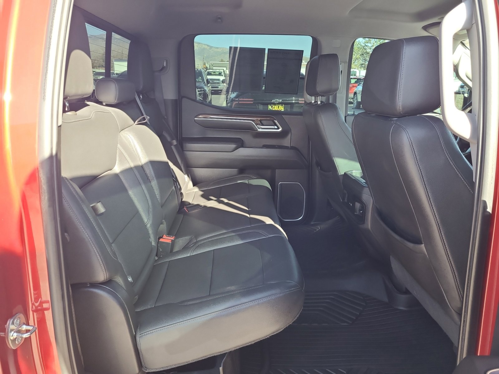 Used 2022 Chevrolet Silverado 1500 LT Trail Boss w/ Convenience Package II image 28