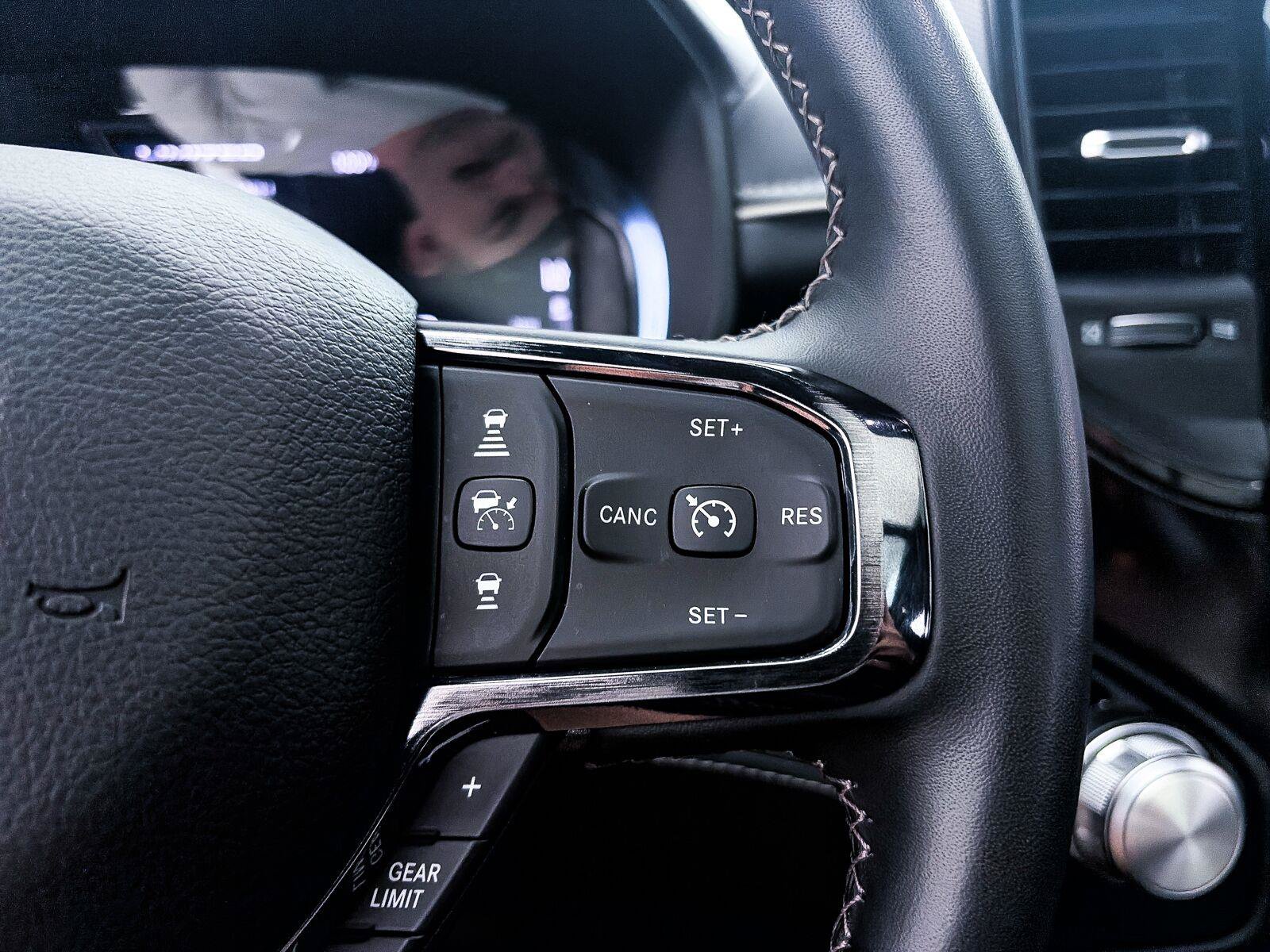 Used 2023 RAM 1500 Limited AWD/4WD image 32