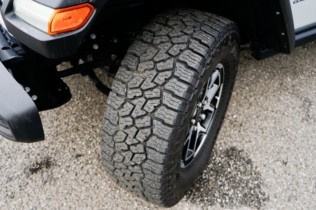 Used 2024 Jeep Gladiator Rubicon w/ Convenience Group image 44