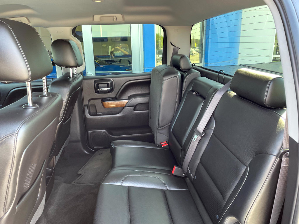 Used 2014 GMC Sierra 1500 SLT w/ SLT Crew Cab Value Package AWD/4WD image 10