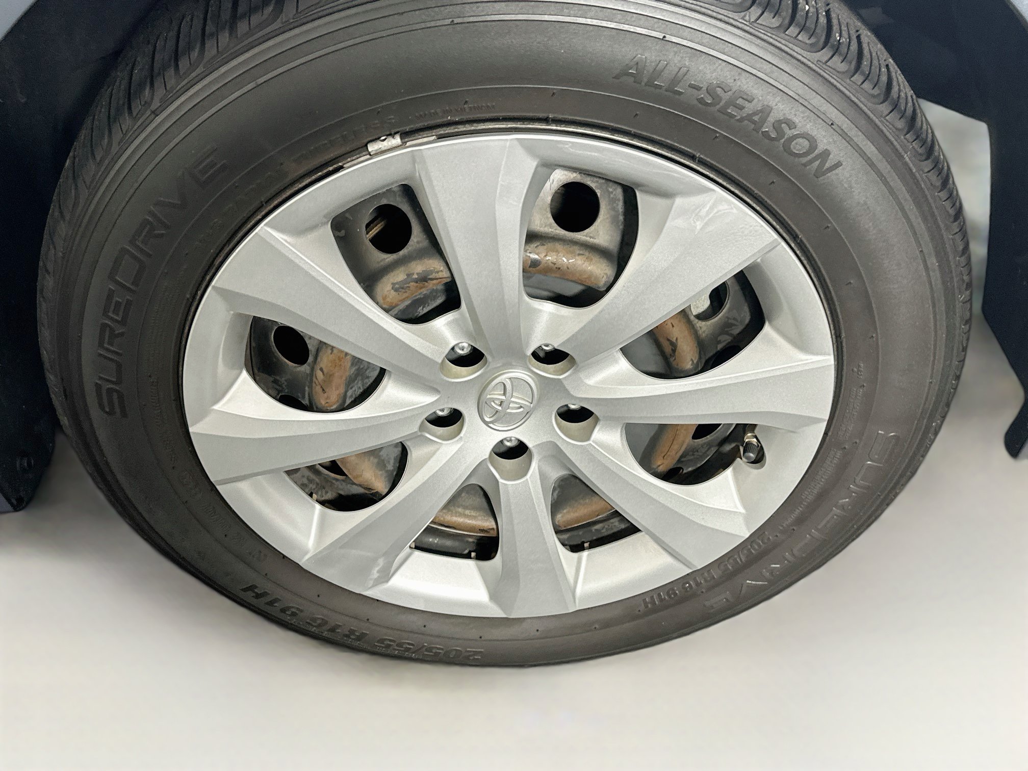 Used 2021 Toyota Corolla LE FWD image 11