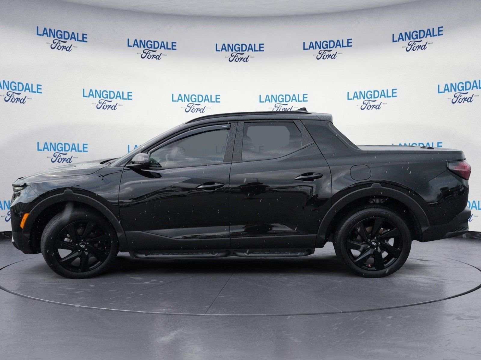 Used 2024 Hyundai Santa Cruz Night AWD/4WD image 10