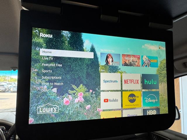 Used 2018 Chevrolet Tahoe LS w/ All-Season Package RWD image 41