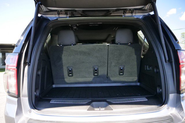 Used 2022 Chevrolet Tahoe High Country image 34