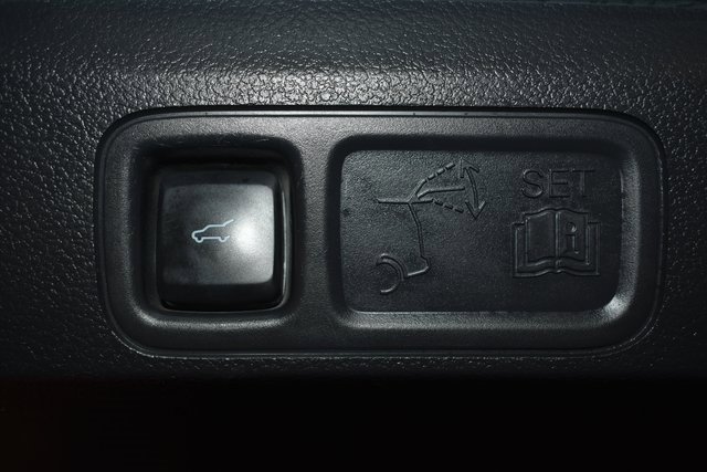 Used 2023 Ford Expedition Max XLT image 42