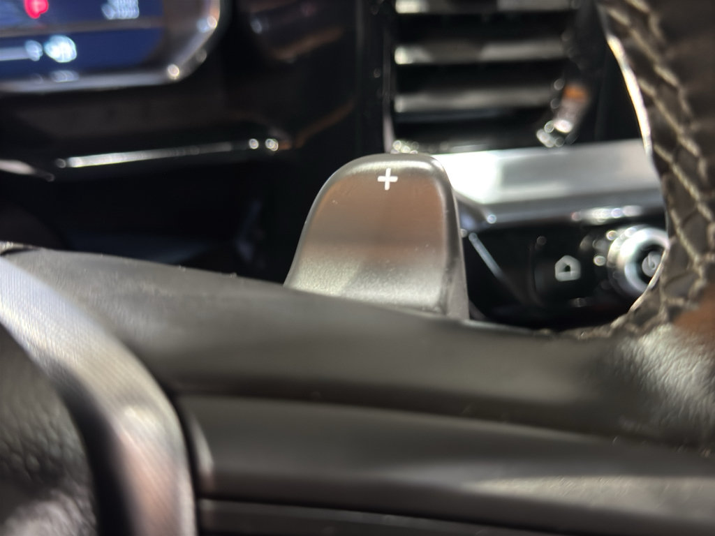 Used 2024 GMC Sierra 1500 Elevation w/ Preferred Package AWD/4WD image 29