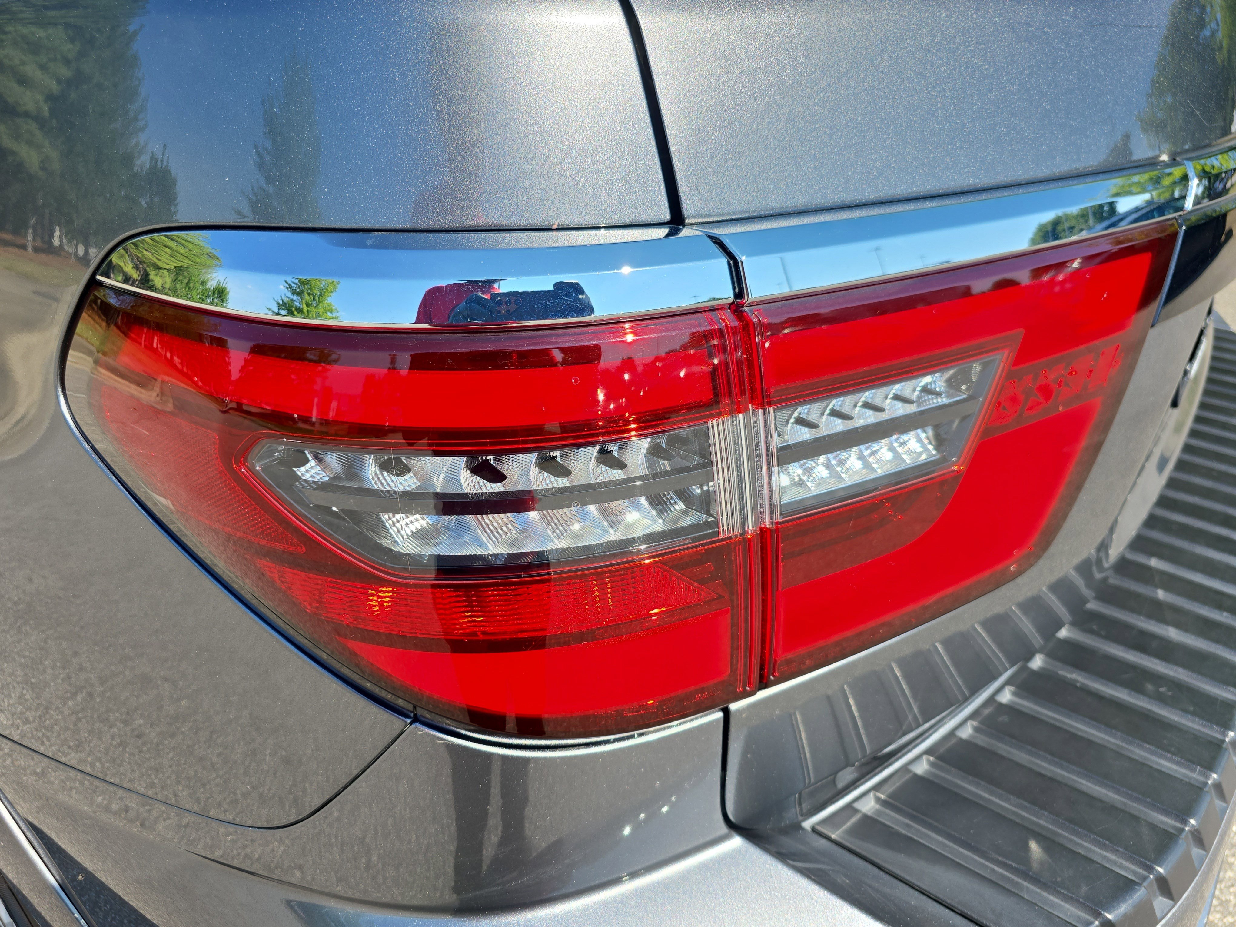 Used 2024 Nissan Armada SV AWD/4WD image 31