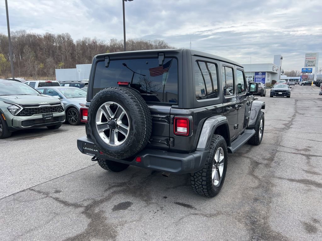 Used 2020 Jeep Wrangler Unlimited Sahara AWD/4WD image 5