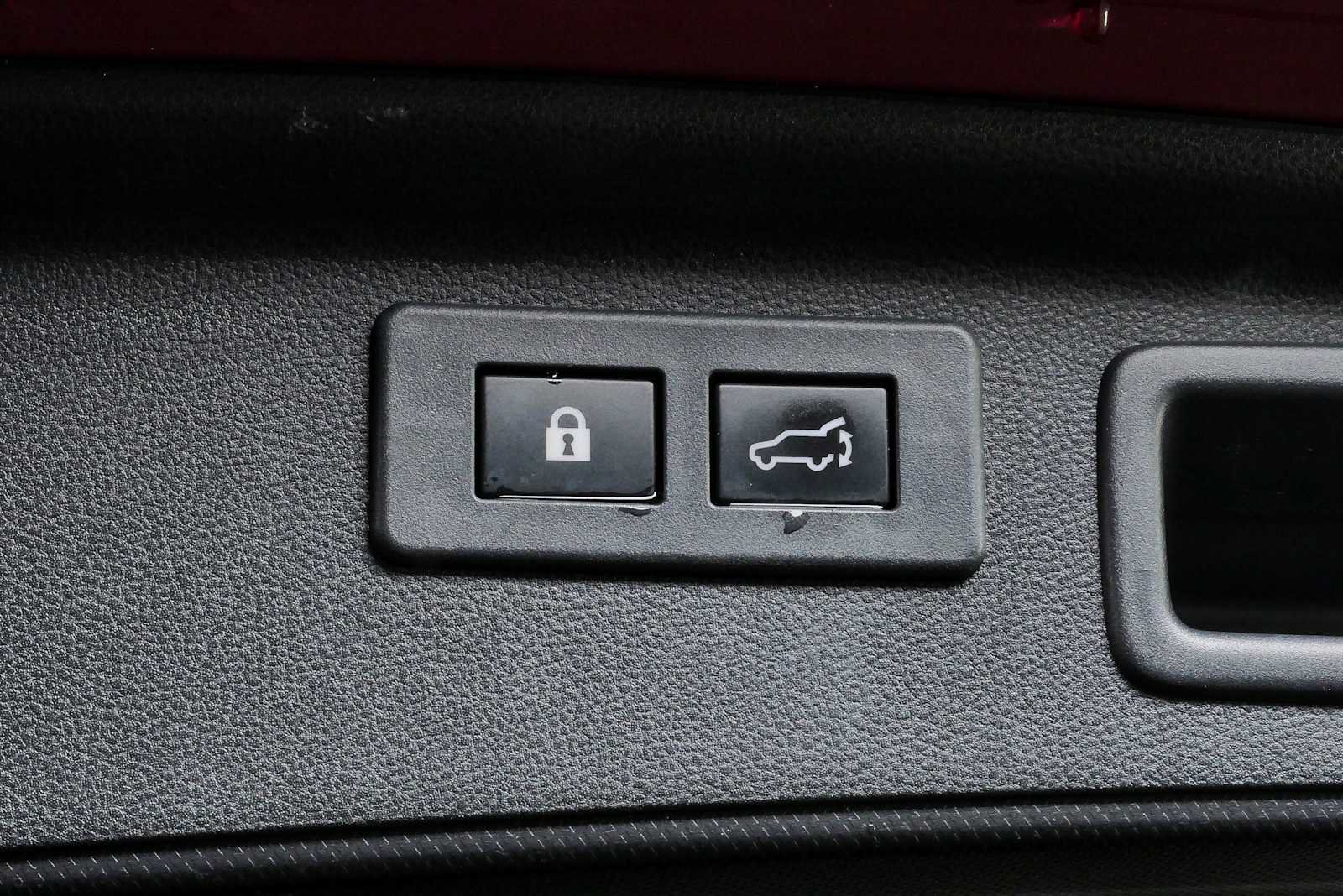 Used 2020 Subaru Forester Touring AWD/4WD image 31