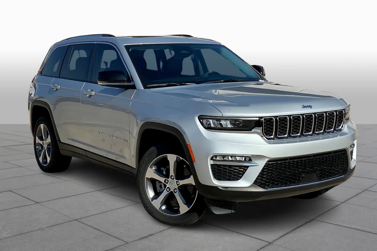 New 2023 Jeep Grand Cherokee 4WD 4xe image 2