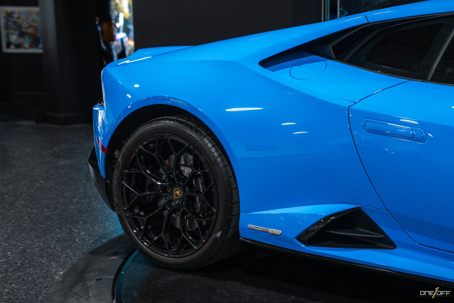 Used 2021 Lamborghini Huracan EVO image 12