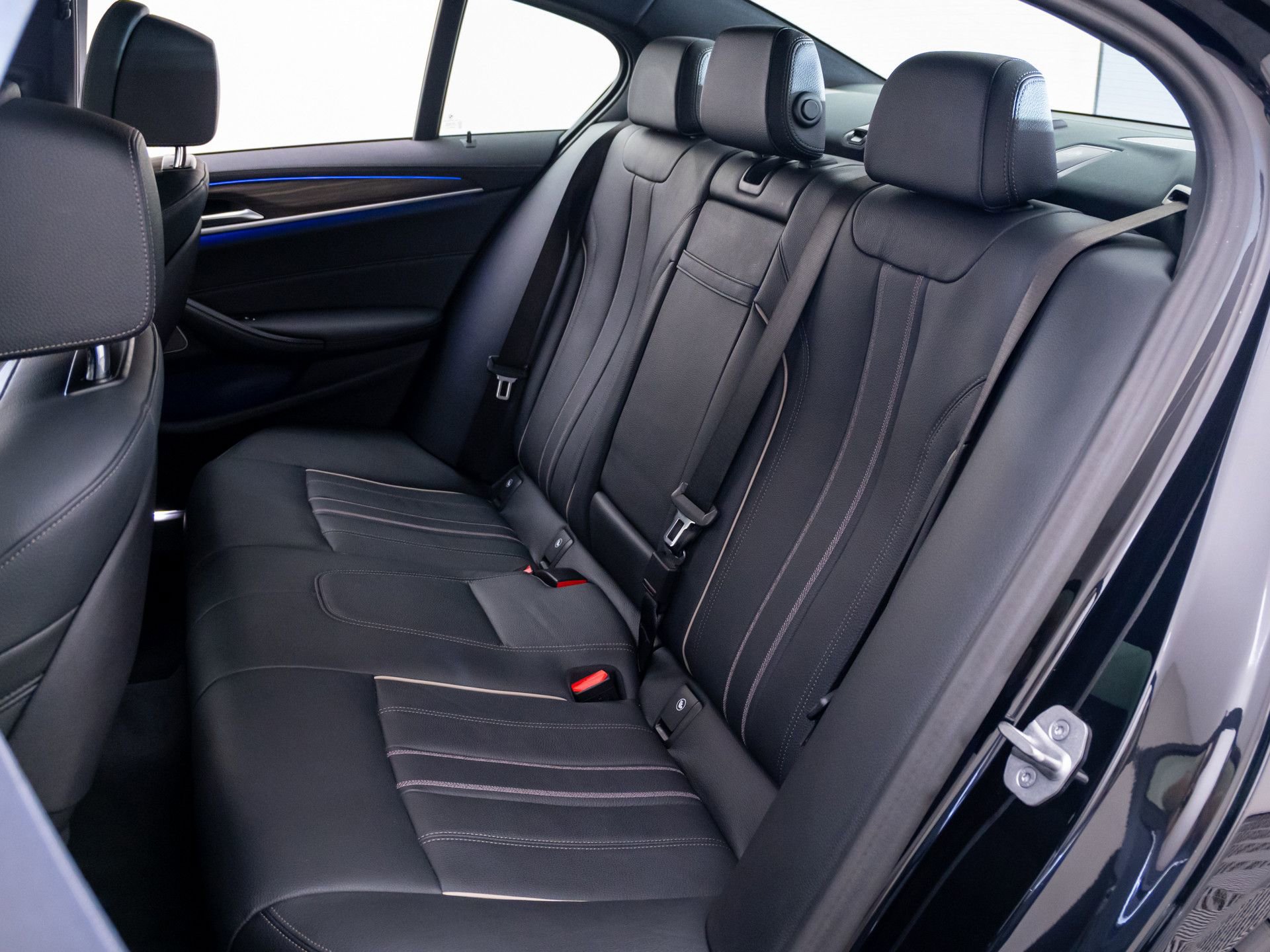 Certified 2023 BMW M550i xDrive AWD/4WD image 20