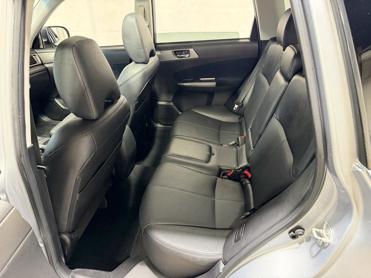 Used 2012 Subaru Forester 2.5X Limited AWD/4WD image 21