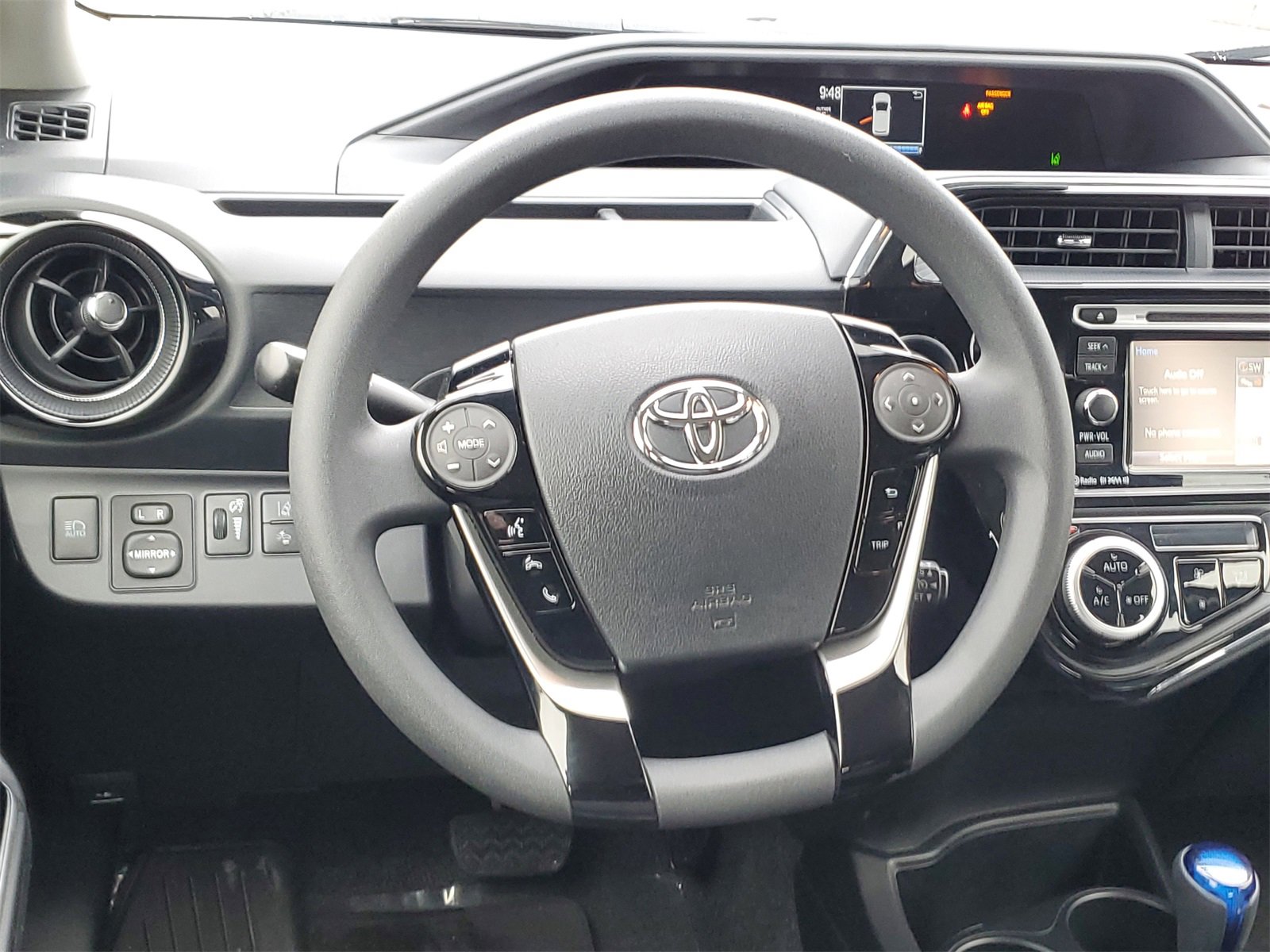 Certified 2019 Toyota Prius C image 12