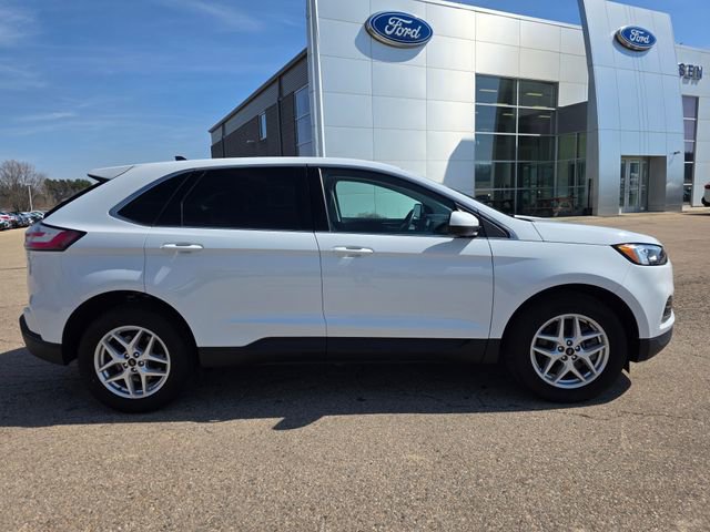 Used 2024 Ford Edge SEL w/ Convenience Package image 29
