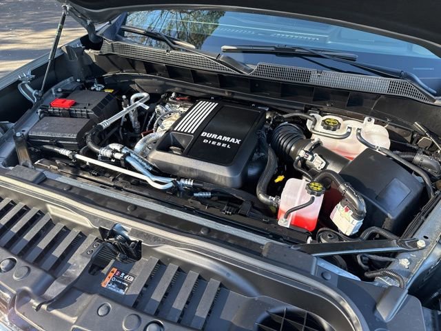 Used 2025 Chevrolet Silverado 1500 High Country image 38