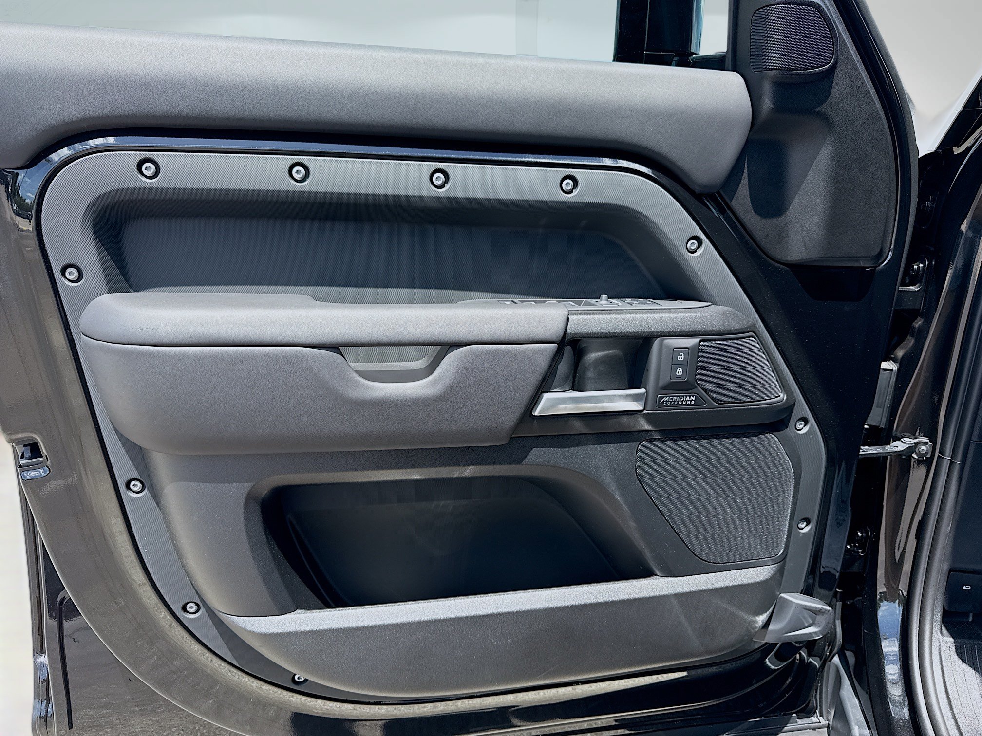 New 2026 Land Rover Defender 110 X AWD/4WD image 22