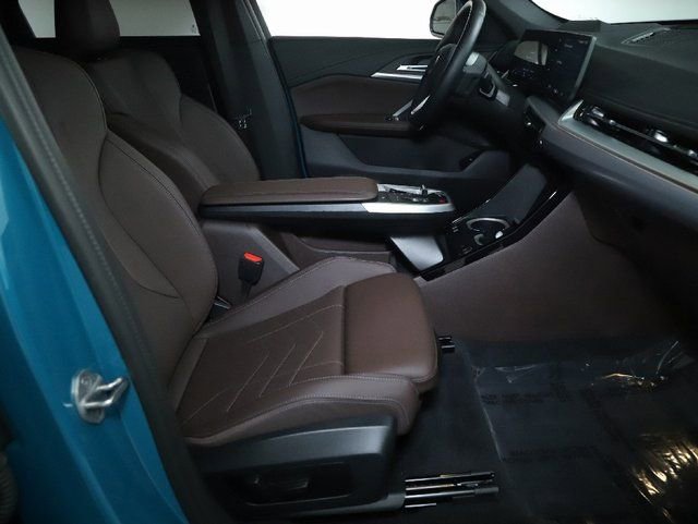 Used 2025 BMW X1 xDrive28i AWD/4WD image 45