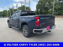 Used 2020 Chevrolet Silverado 1500 LT w/ Texas Edition image 7