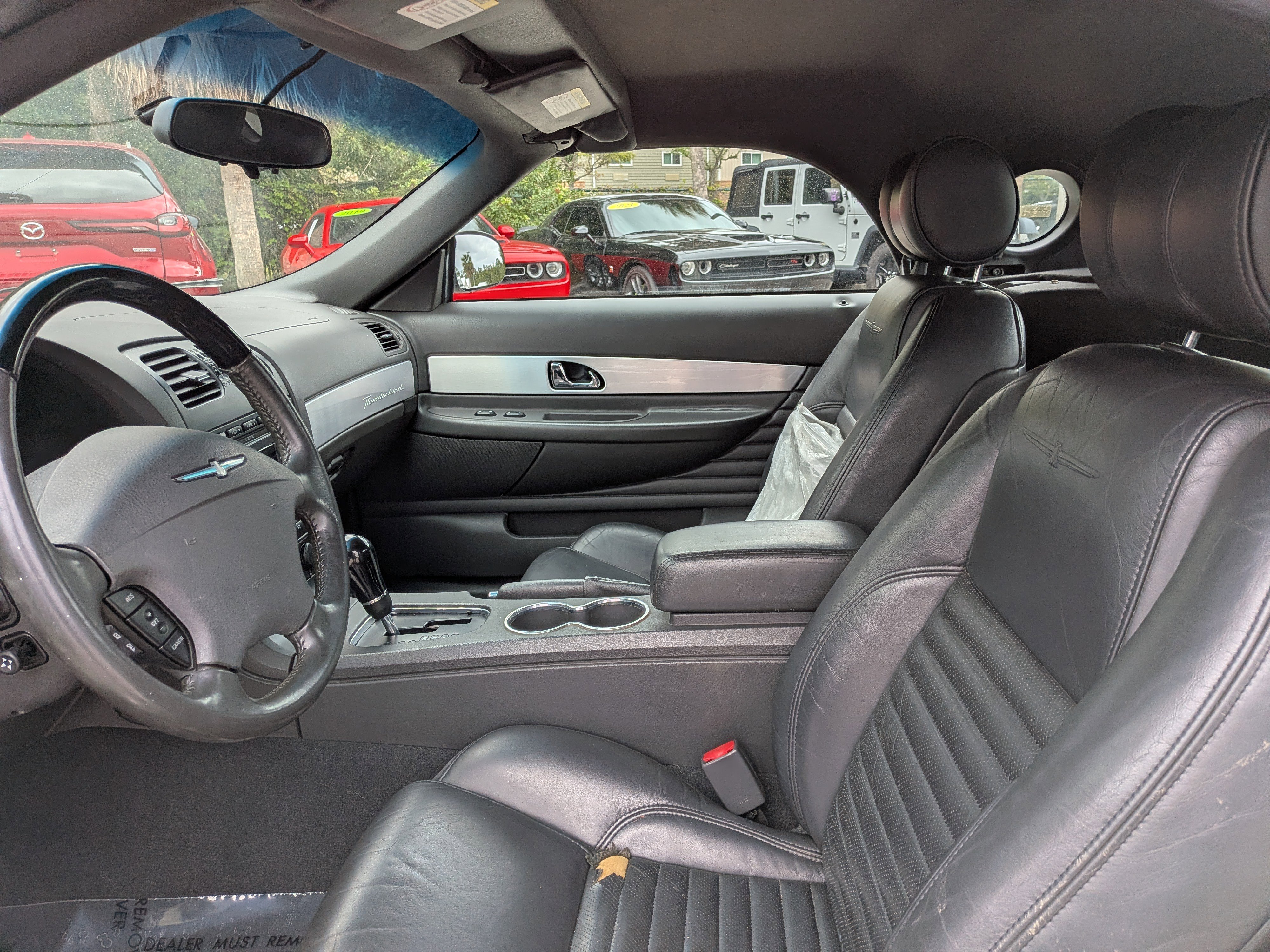 Used 2002 Ford Thunderbird image 14