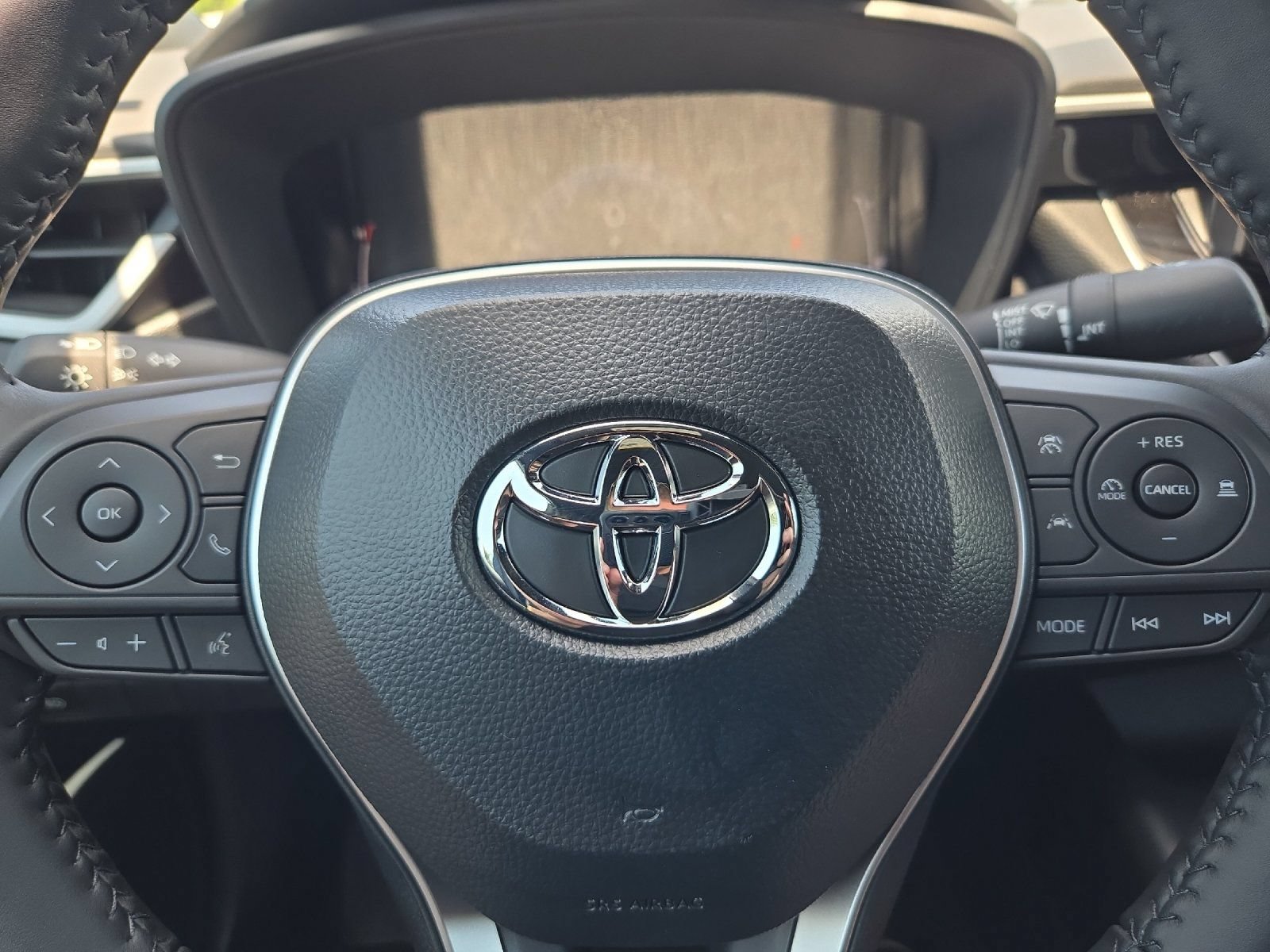 Certified 2026 Toyota Corolla SE FWD image 21